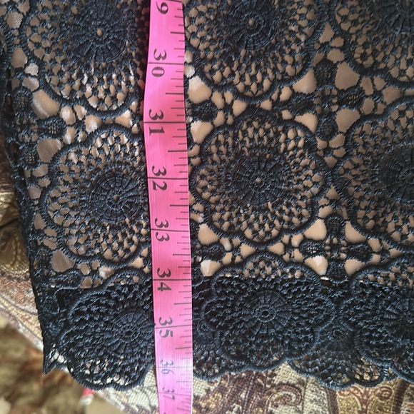 NWT HD in Paris lace dress 2 Petite - Picture 5 of 7